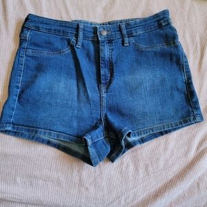 WILD FABLE Jean shorts